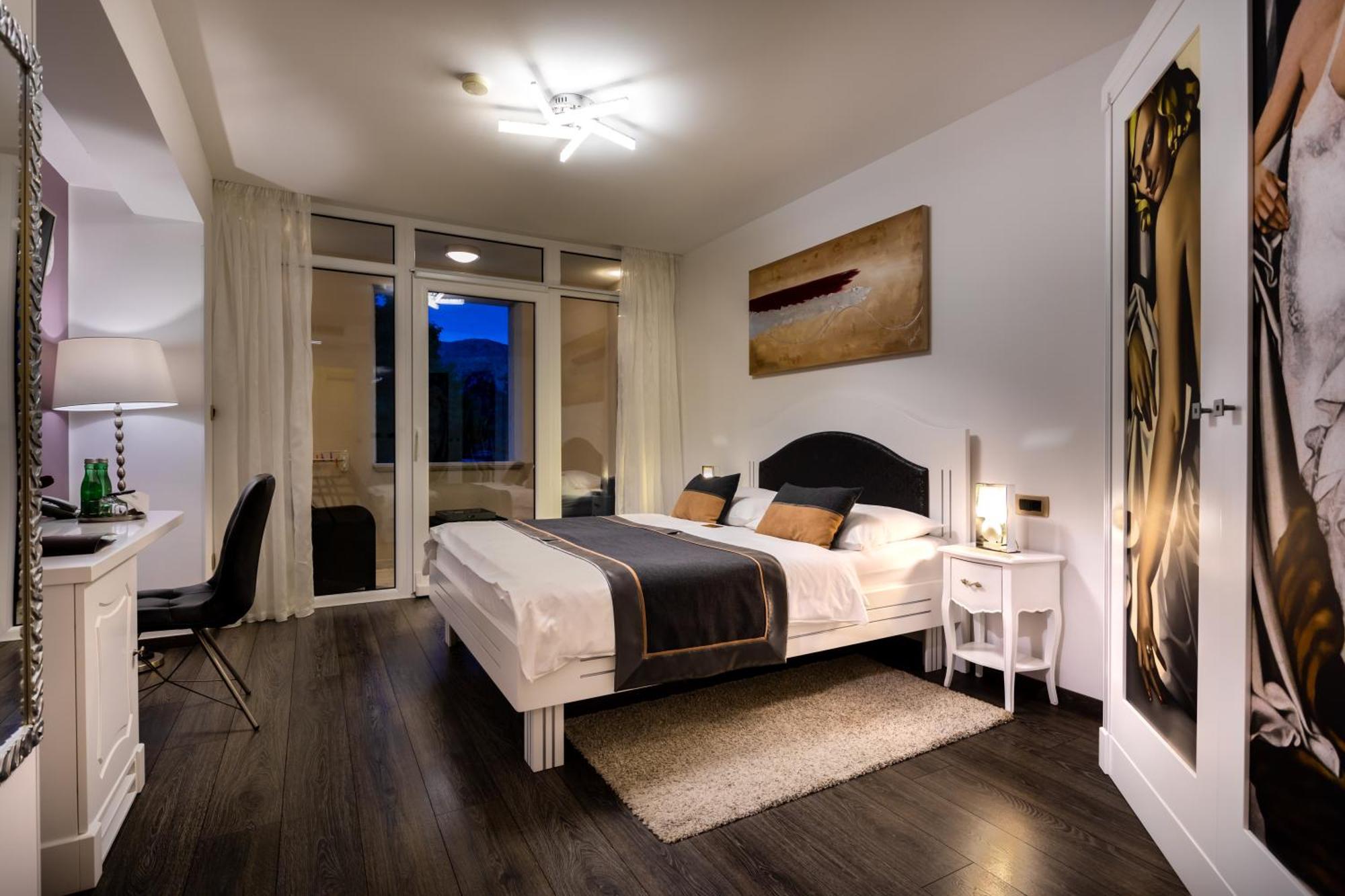 Hotel Heritage Forza 바슈카 객실 사진